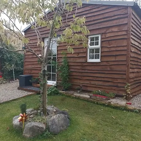 Holiday home Robins Rest